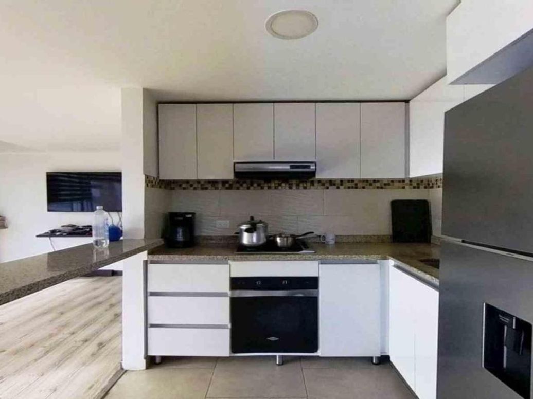 Apartamento de 3 alcobas en venta en Caobos Salazar, Bogotá, 126 m² · foto 11 de 20