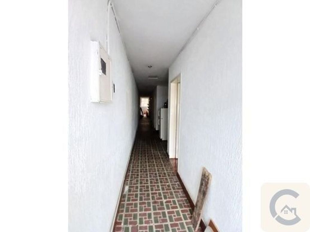 Casa de 7 alcobas en venta en Santa Isabel, Bogotá, 126 m² · foto 11 de 16