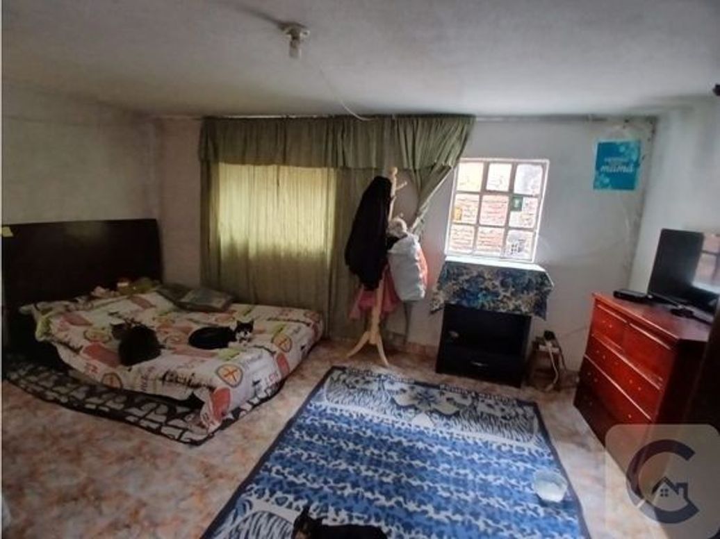Casa de 7 alcobas en venta en Santa Isabel, Bogotá, 126 m² · foto 15 de 16