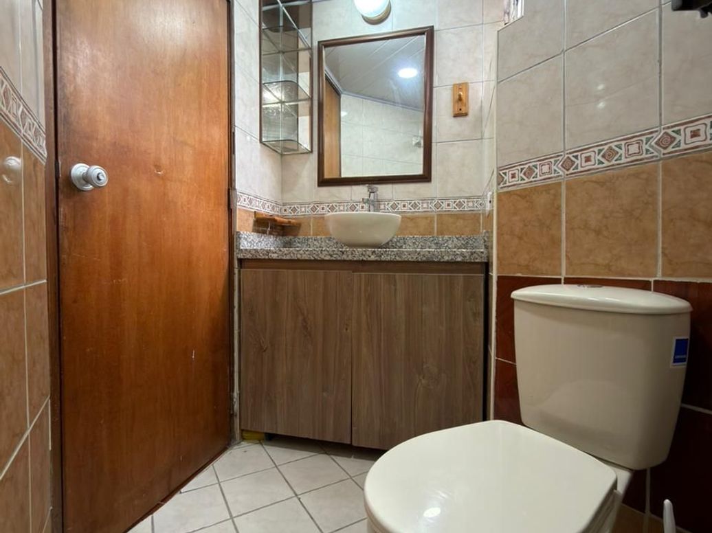 Apartamento de 2 alcobas en venta en Alcaparros De Sauzalito, Bogotá, 49 m² · foto 10 de 13