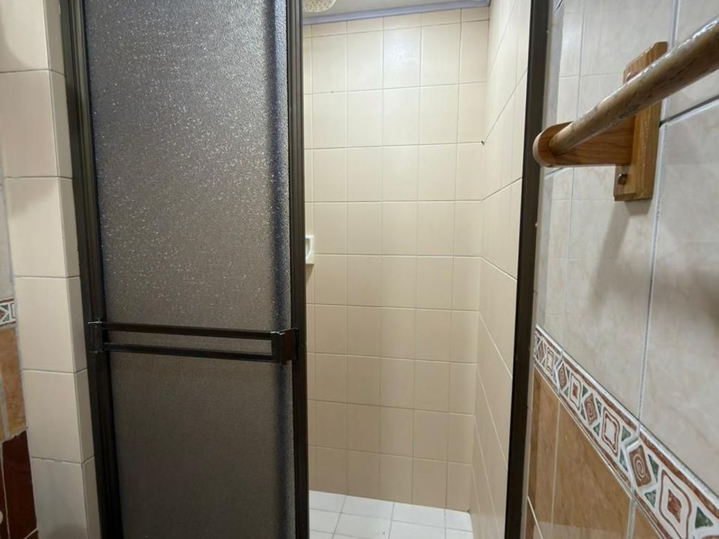 Apartamento de 2 alcobas en venta en Alcaparros De Sauzalito, Bogotá, 49 m² · foto 9 de 13