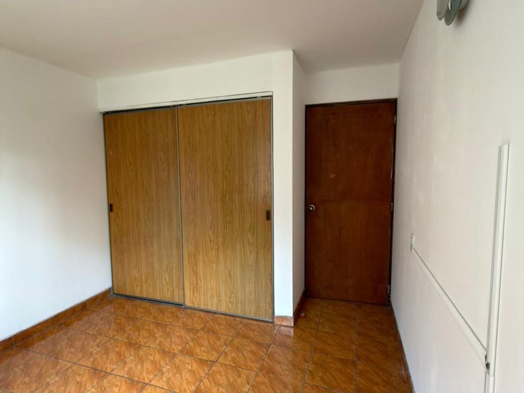 Apartamento de 2 alcobas en venta en Alcaparros De Sauzalito, Bogotá, 49 m² · foto 6 de 13