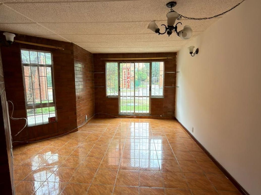 Apartamento de 2 alcobas en venta en Alcaparros De Sauzalito, Bogotá, 49 m² · foto 11 de 13