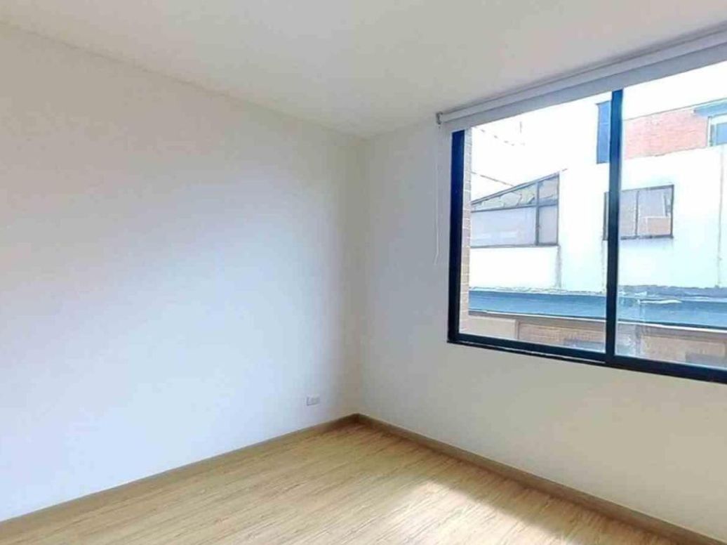 Apartamento de 2 alcobas en venta en Santa Paula, Bogotá, 64 m² · foto 5 de 15