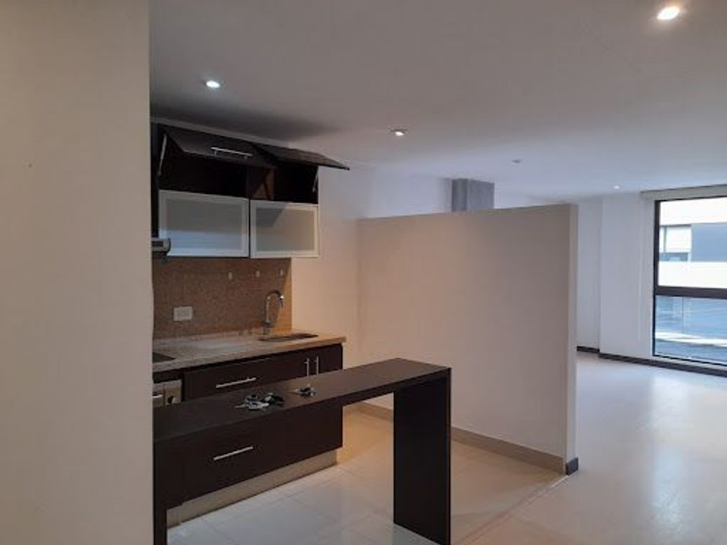 Apartamento de 1 alcoba en venta en Chapinero Central, Bogotá, 35 m² · foto 6 de 13