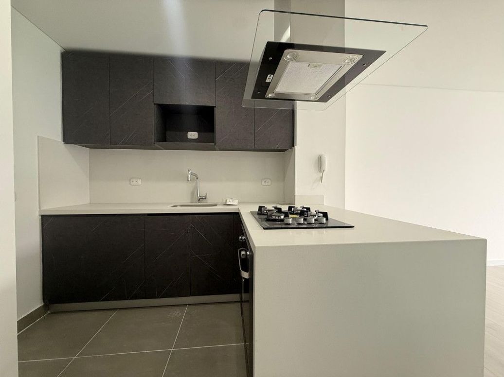 Apartamento de 2 alcobas en venta en San Jose De Usaquen, Bogotá, 63 m² · foto 4 de 14