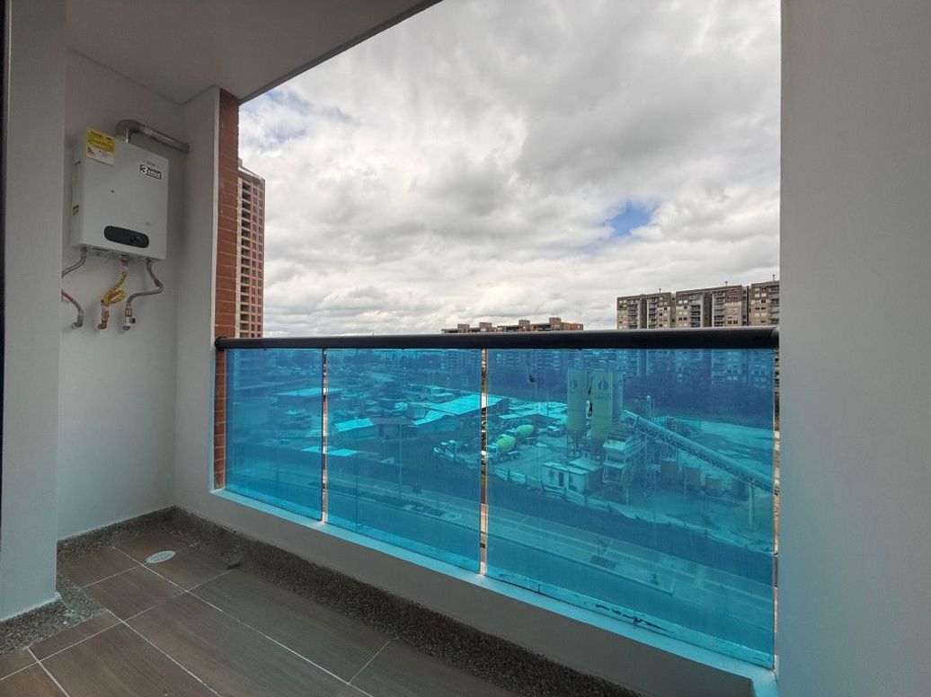 Apartamento de 2 alcobas en venta en San Jose De Usaquen, Bogotá, 63 m² · foto 3 de 14