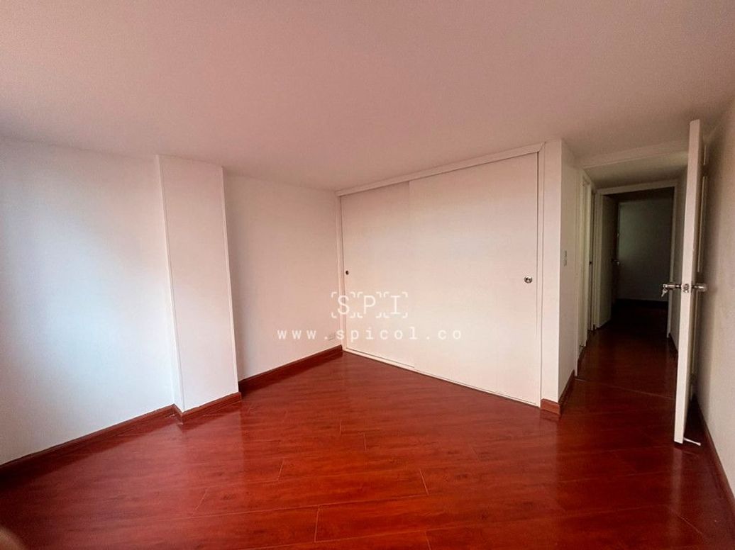 Apartamento de 3 alcobas en venta en Estrella Del Norte, Bogotá, 62 m² · foto 14 de 17