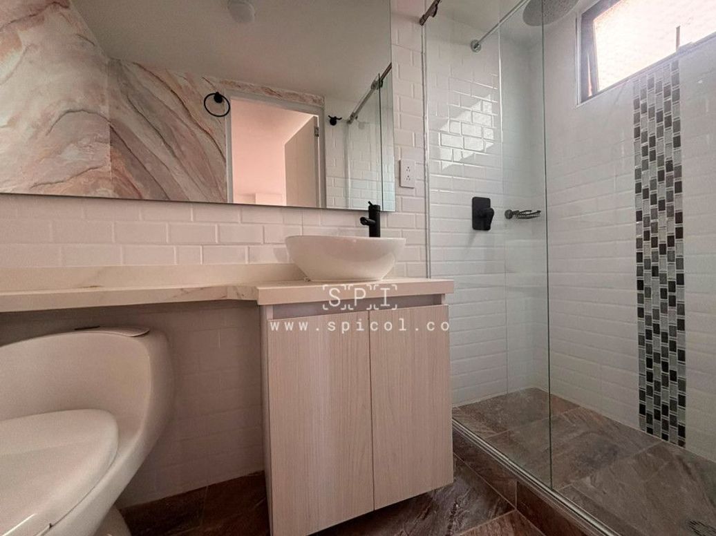 Apartamento de 3 alcobas en venta en Estrella Del Norte, Bogotá, 62 m² · foto 15 de 17