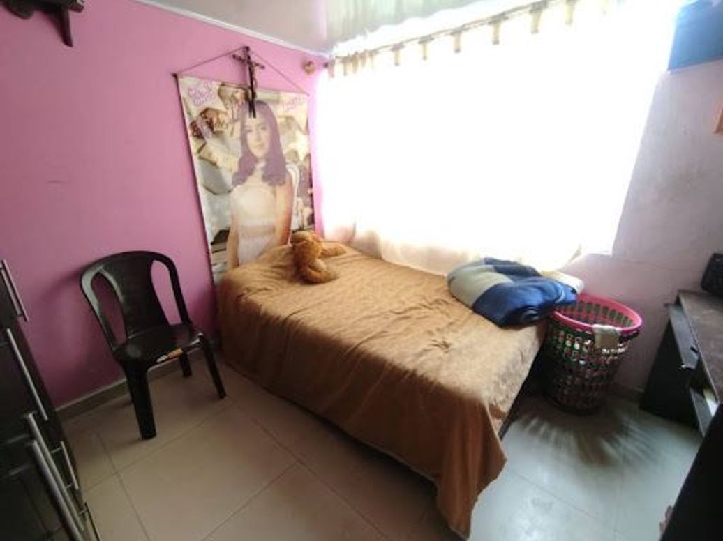 Casa de 6 alcobas en venta en La Aurora, Bogotá, 270 m² · foto 5 de 17