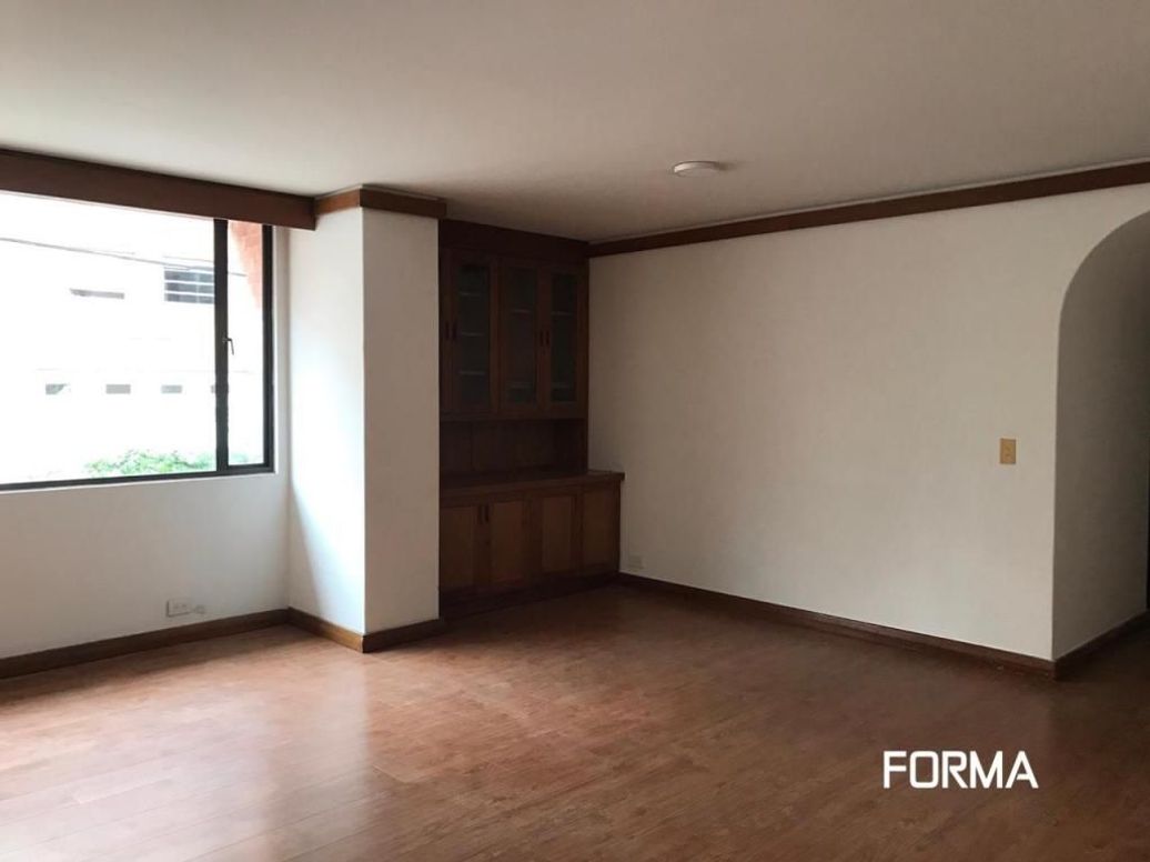 Apartamento de 3 alcobas en venta en San Patricio, Bogotá, 104 m² · foto 2 de 20