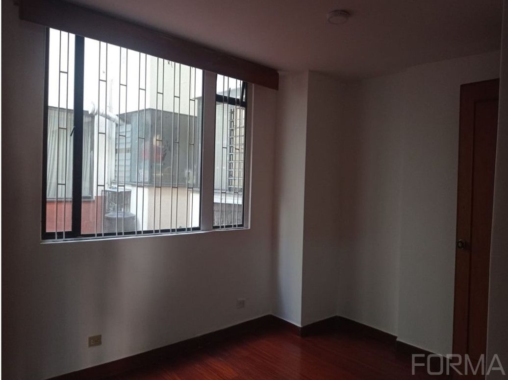 Apartamento de 3 alcobas en venta en San Patricio, Bogotá, 104 m² · foto 13 de 20