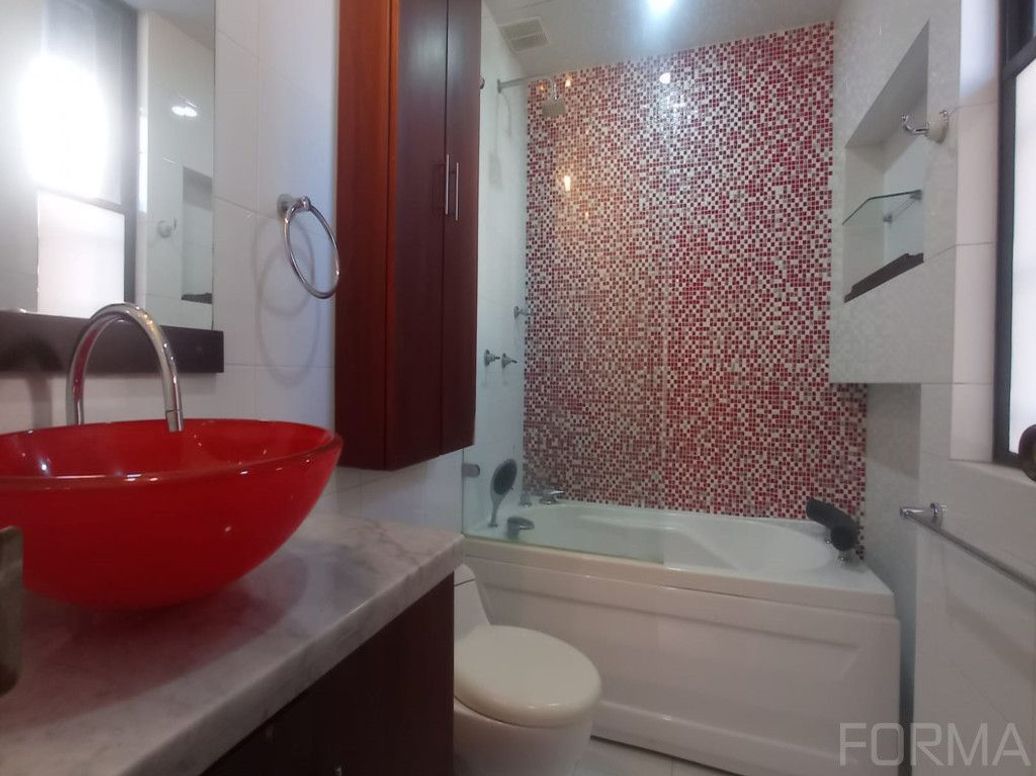 Apartamento de 3 alcobas en venta en San Patricio, Bogotá, 104 m² · foto 17 de 20