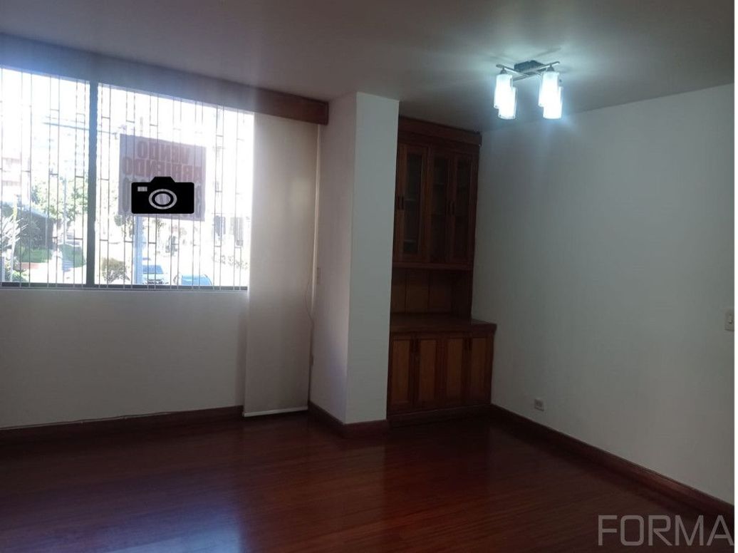 Apartamento de 3 alcobas en venta en San Patricio, Bogotá, 104 m² · foto 8 de 20
