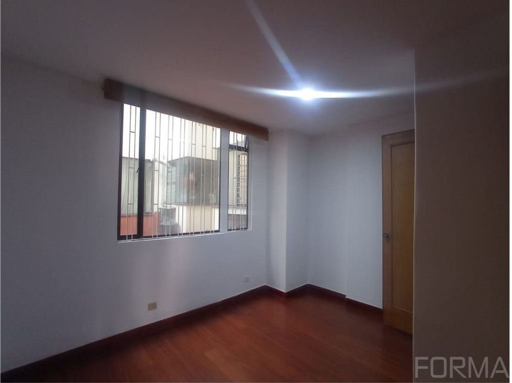 Apartamento de 3 alcobas en venta en San Patricio, Bogotá, 104 m² · foto 15 de 20