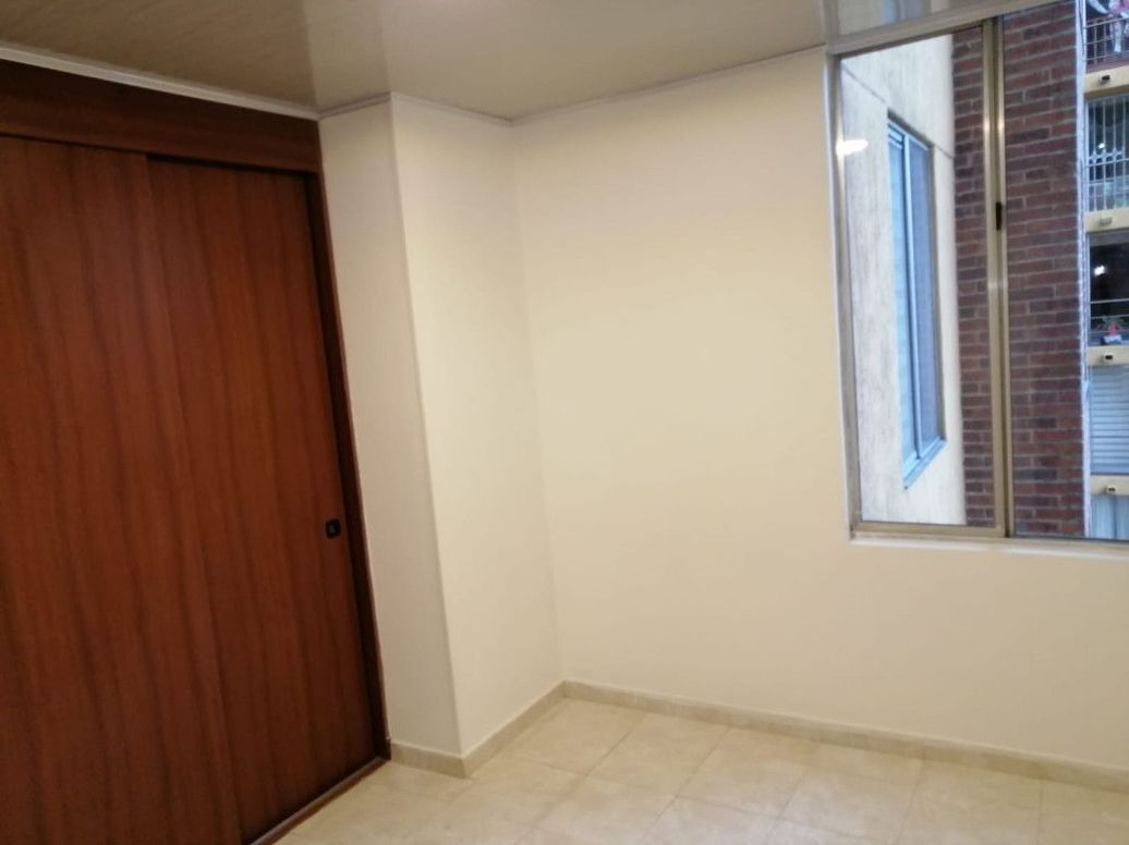 Apartamento de 3 alcobas en venta en El Condado De La Paz, Bogotá, 53 m² · foto 12 de 14