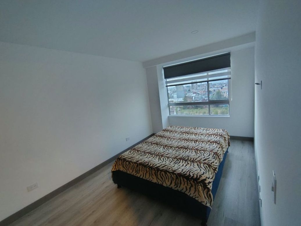 Apartamento de 2 alcobas en venta en San Victorino, Bogotá, 68 m² · foto 2 de 20