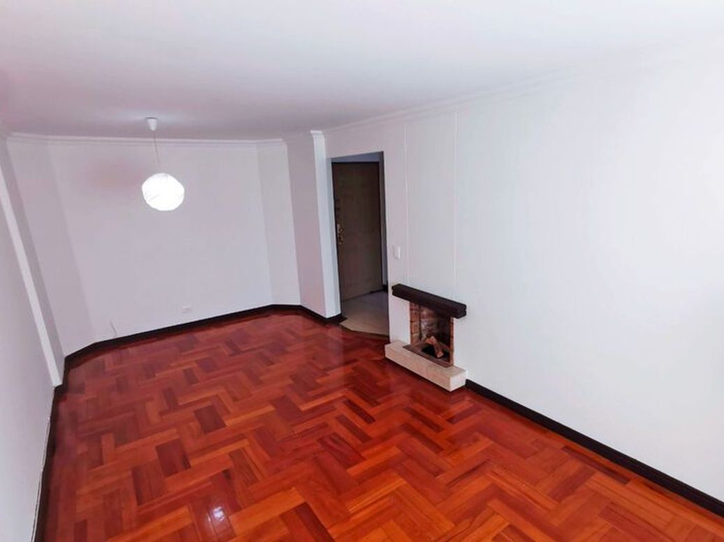 Apartamento de 3 alcobas en venta en El Contador, Bogotá, 76 m² · foto 3 de 15