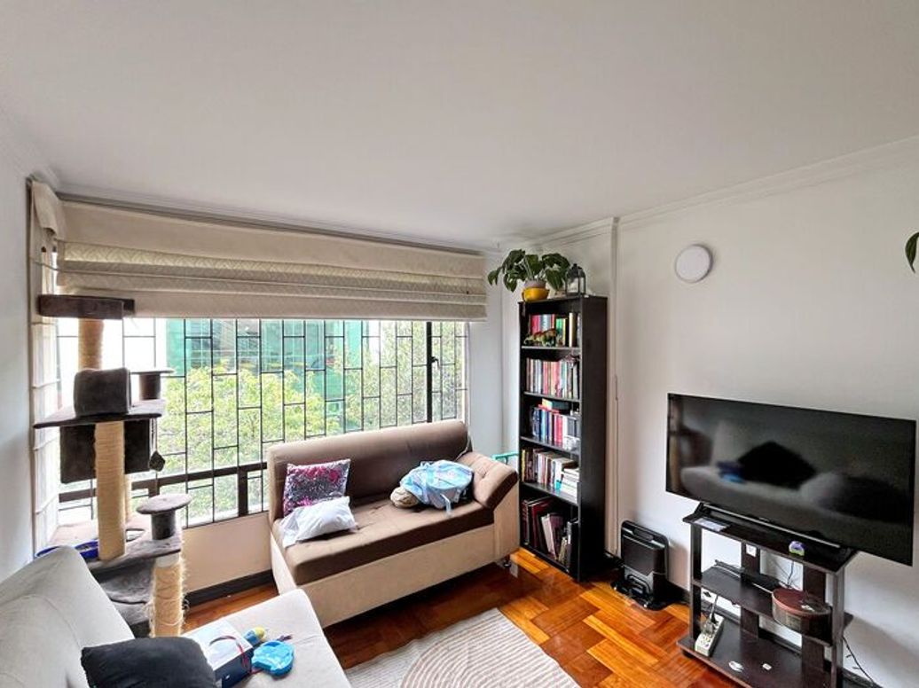 Apartamento de 3 alcobas en venta en El Contador, Bogotá, 76 m² · foto 2 de 15