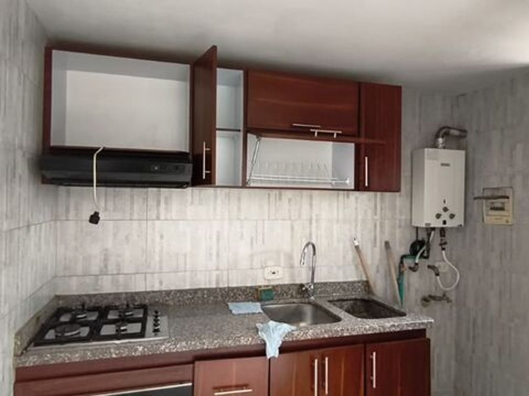 Apartamento de 3 alcobas en venta en Monterrey, Bogotá, 56 m² · foto 5 de 20