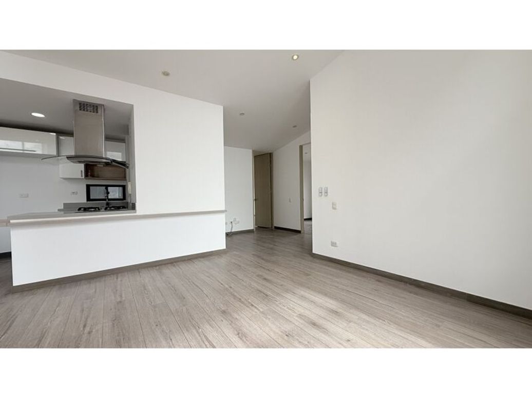 Apartamento de 3 alcobas en venta en A.S.D., Bogotá, 93 m² · foto 6 de 13