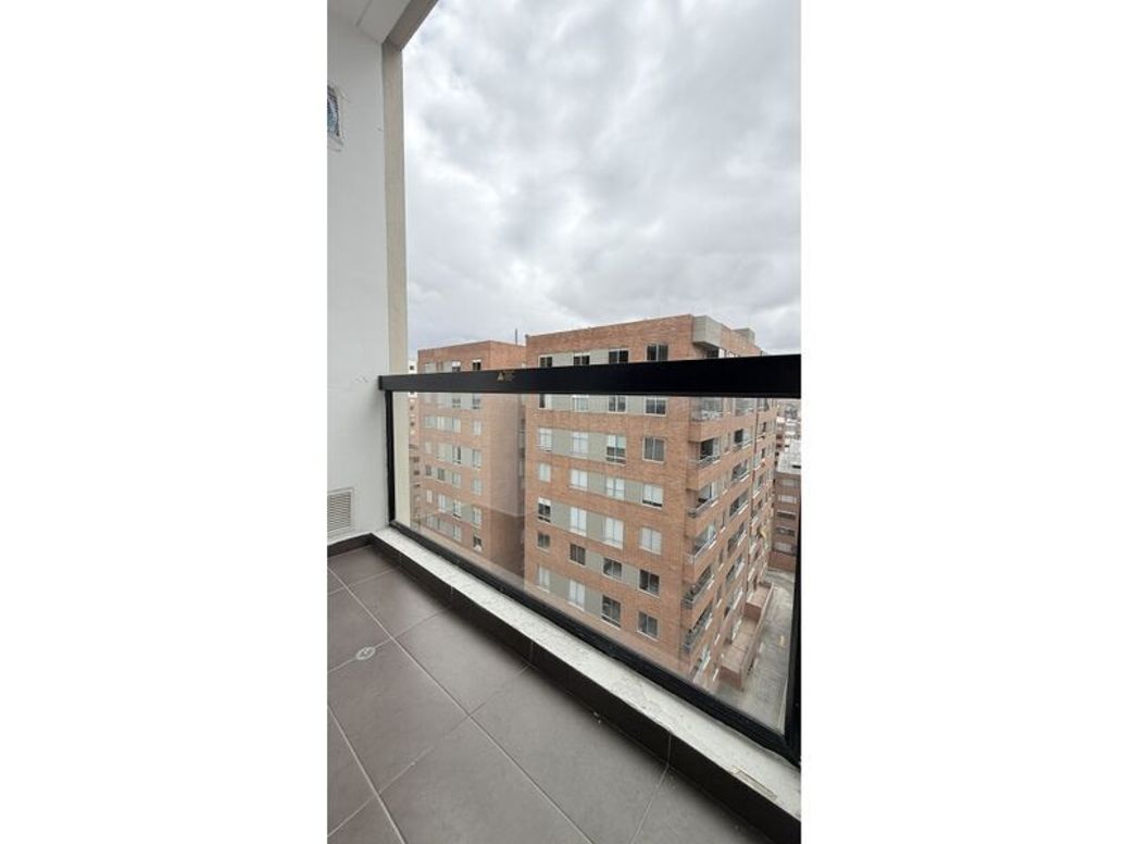 Apartamento de 3 alcobas en venta en A.S.D., Bogotá, 93 m² · foto 4 de 13
