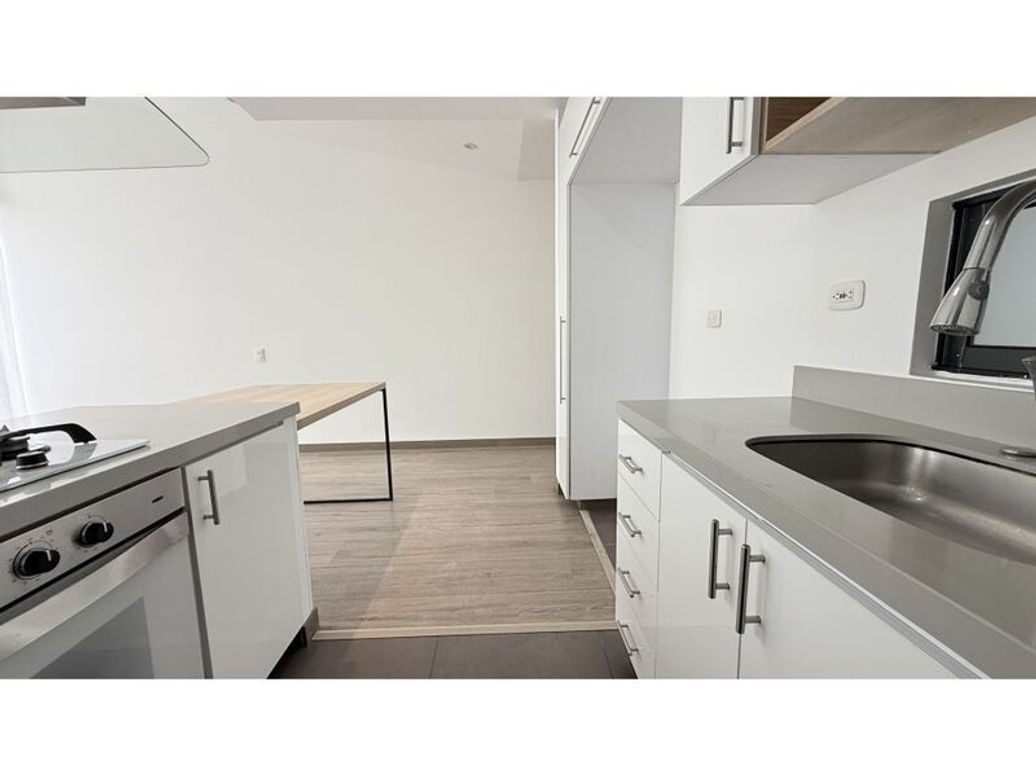 Apartamento de 3 alcobas en venta en A.S.D., Bogotá, 93 m² · foto 10 de 13