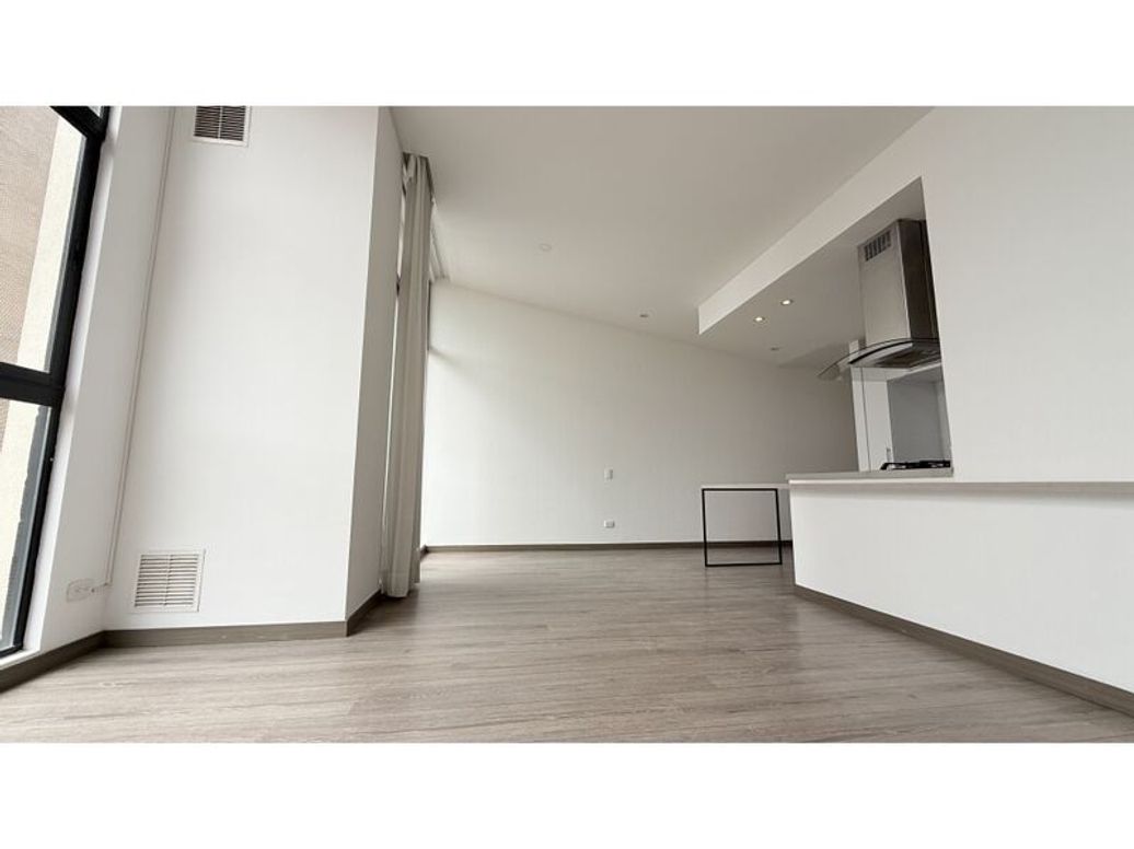 Apartamento de 3 alcobas en venta en A.S.D., Bogotá, 93 m² · foto 3 de 13