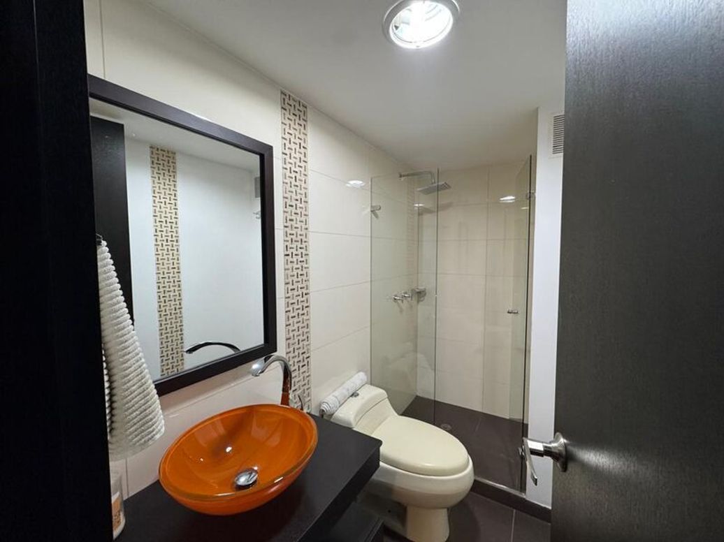 Apartamento de 3 alcobas en venta en Chico Norte Et. Iii, Bogotá, 221 m² · foto 6 de 15