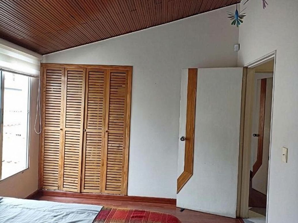 Casa de 4 alcobas en venta en San Fernando, Bogotá, 250 m² · foto 6 de 18
