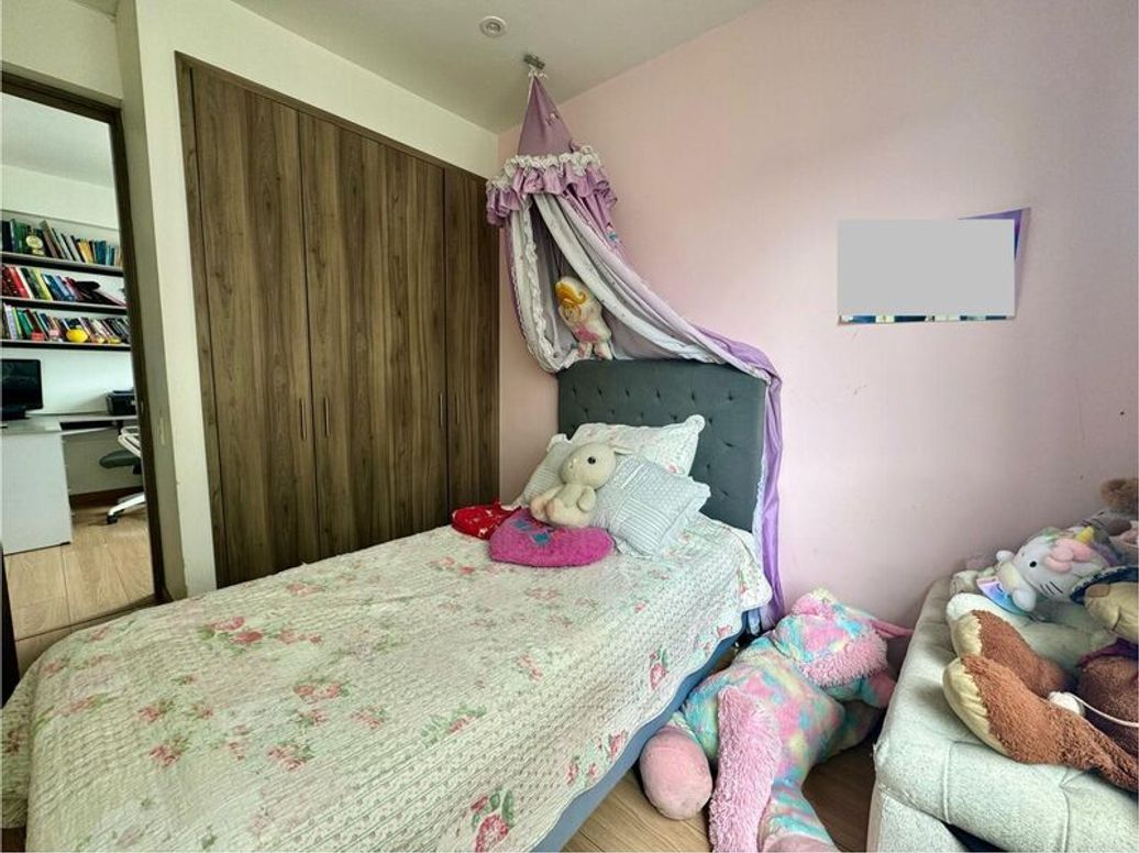 Apartamento de 3 alcobas en venta en El Rosario, Bogotá, 94 m² · foto 10 de 20