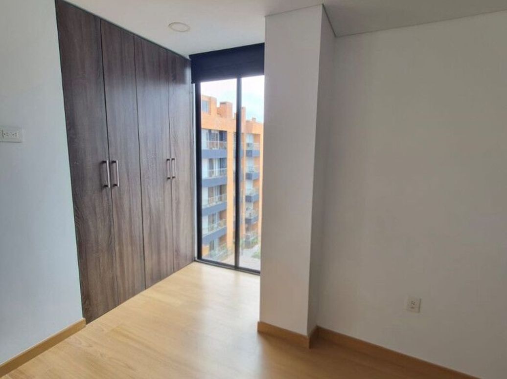 Apartamento de 3 alcobas en venta en Los Cedritos, Bogotá, 86 m² · foto 11 de 20