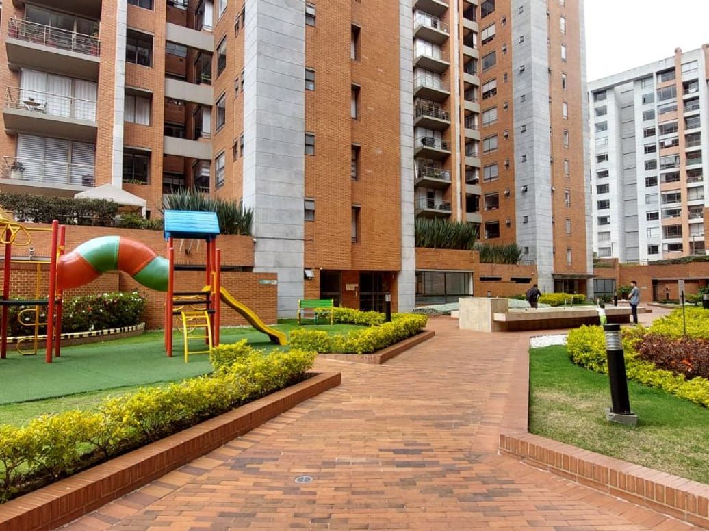 Apartamento de 3 alcobas en venta en Sabanalarga, Bogotá, 154 m² · foto 8 de 20