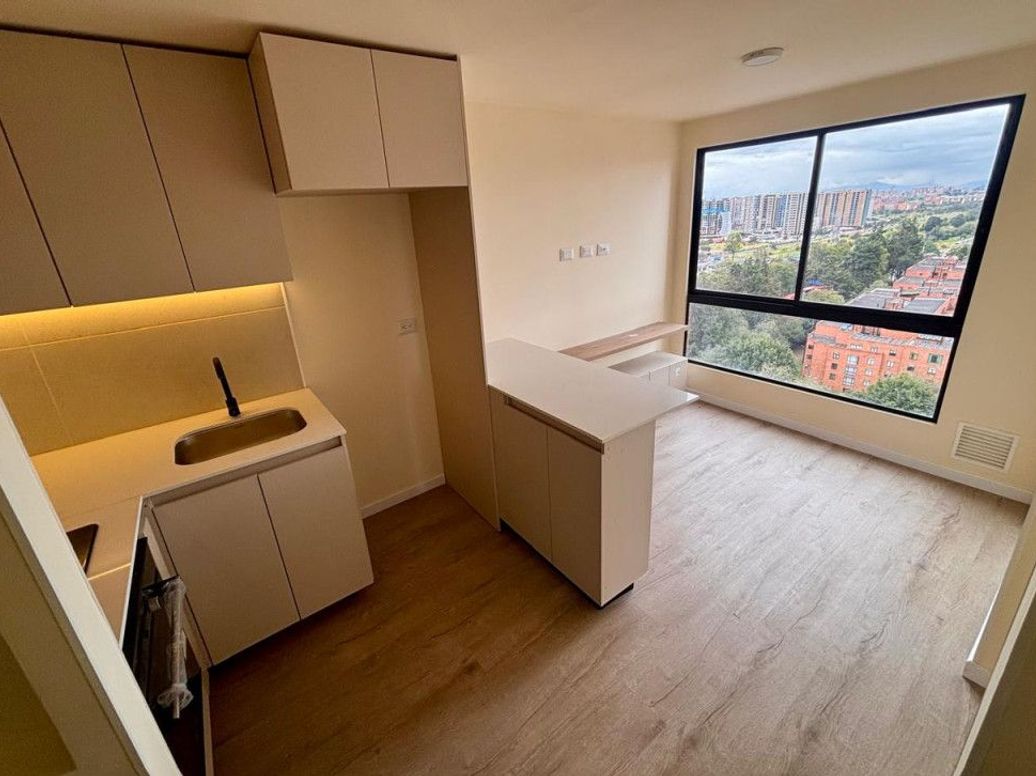 APARTAMENTO EN ARRIENDO en Franco