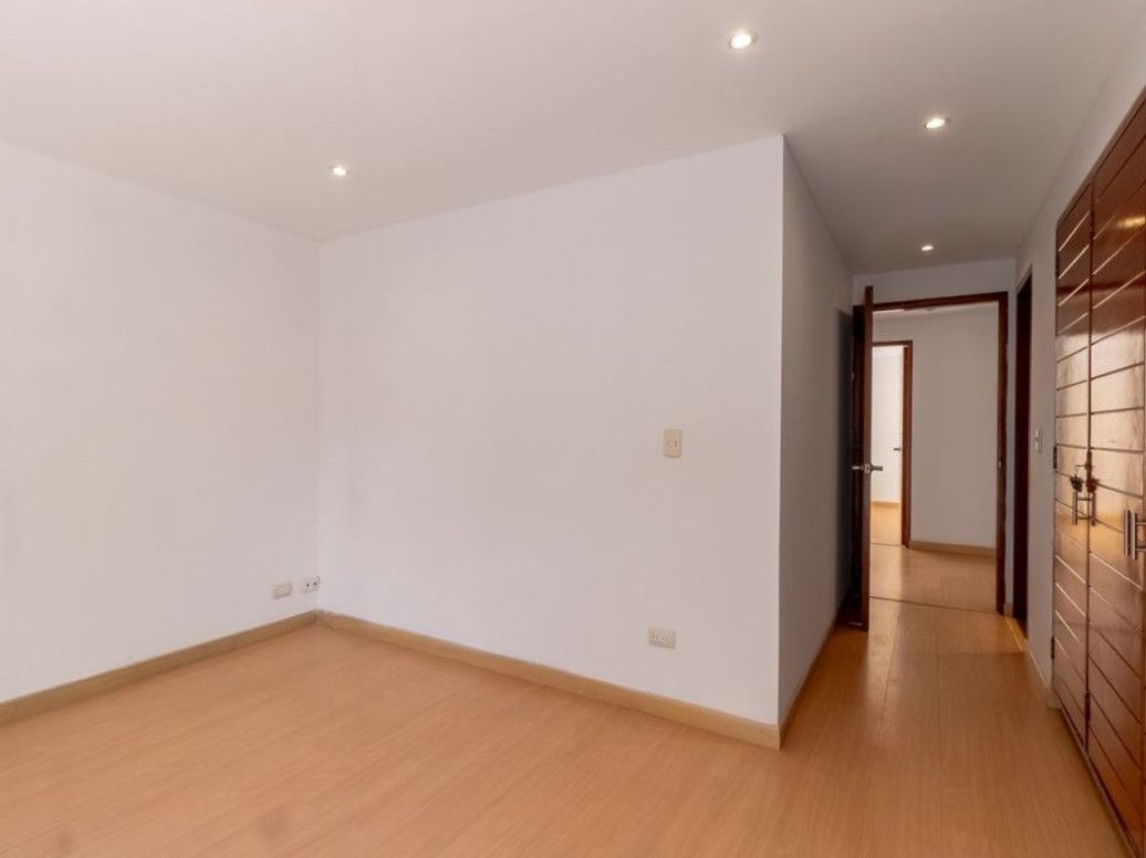 Apartamento de 3 alcobas en venta en Antiguo Country, Bogotá, 112 m² · foto 17 de 19