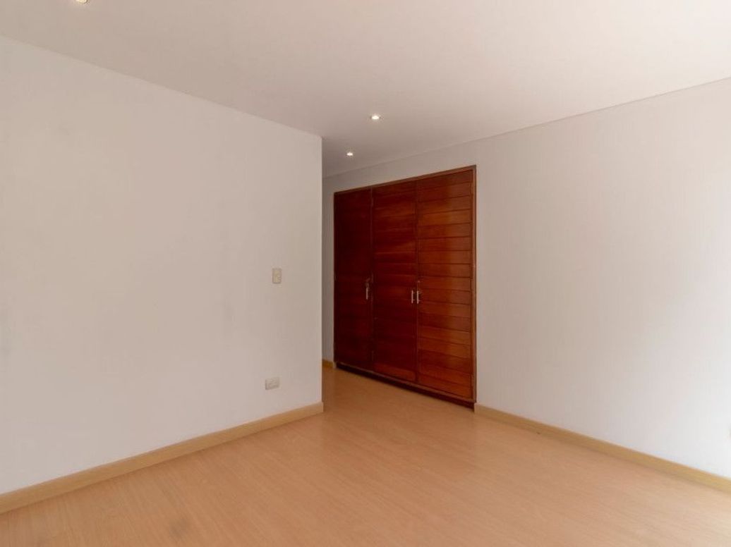 Apartamento de 3 alcobas en venta en Antiguo Country, Bogotá, 112 m² · foto 16 de 19
