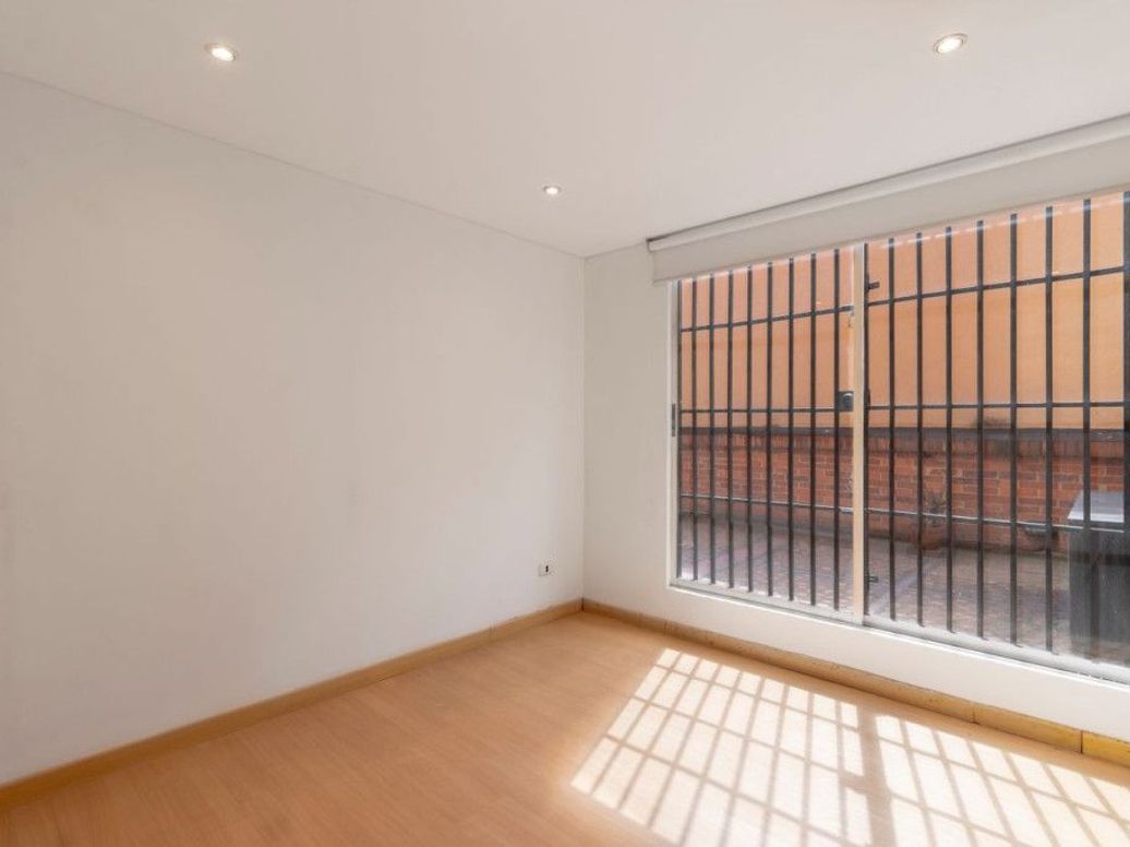 Apartamento de 3 alcobas en venta en Antiguo Country, Bogotá, 112 m² · foto 12 de 19