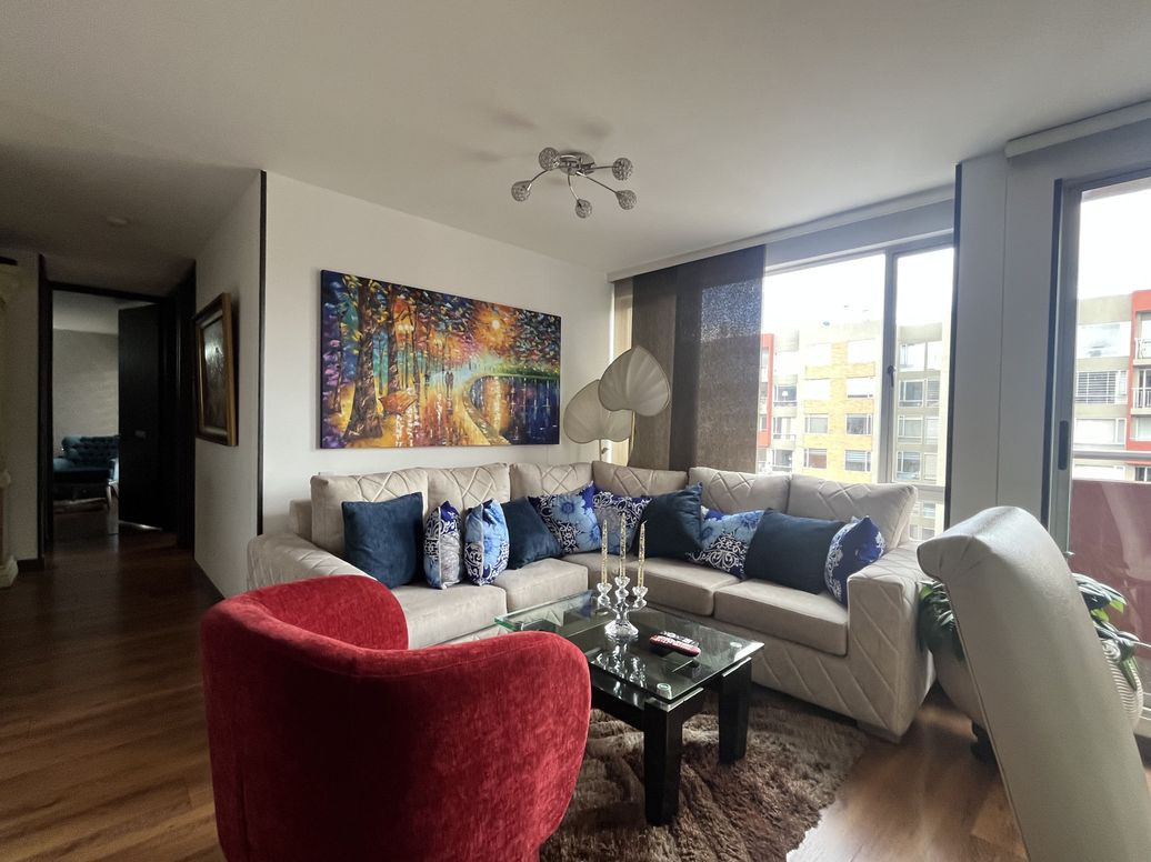 Apartamento de 3 alcobas en venta en El Tintal, Bogotá, 83 m² · foto 2 de 15
