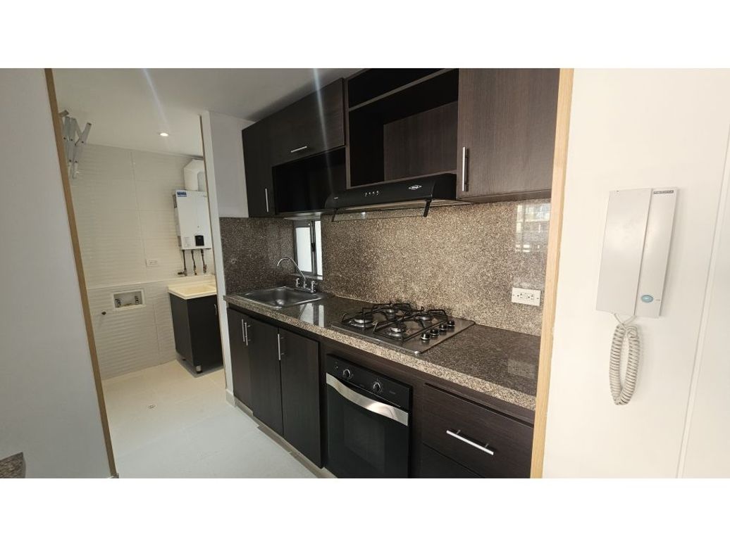 Apartamento en arriendo en La Igualdad, Bogotá · foto 6 de 20