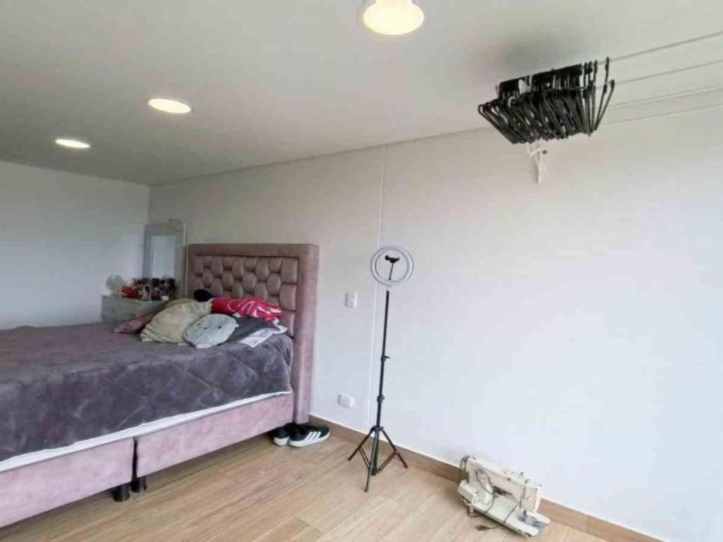 Apartamento de 1 alcoba en venta en Capellanía, Bogotá, 29 m² · foto 5 de 16