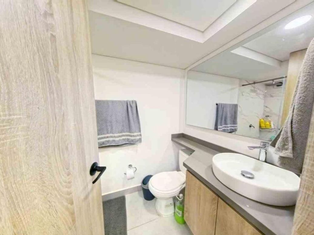 Apartamento de 1 alcoba en venta en Capellanía, Bogotá, 29 m² · foto 10 de 16