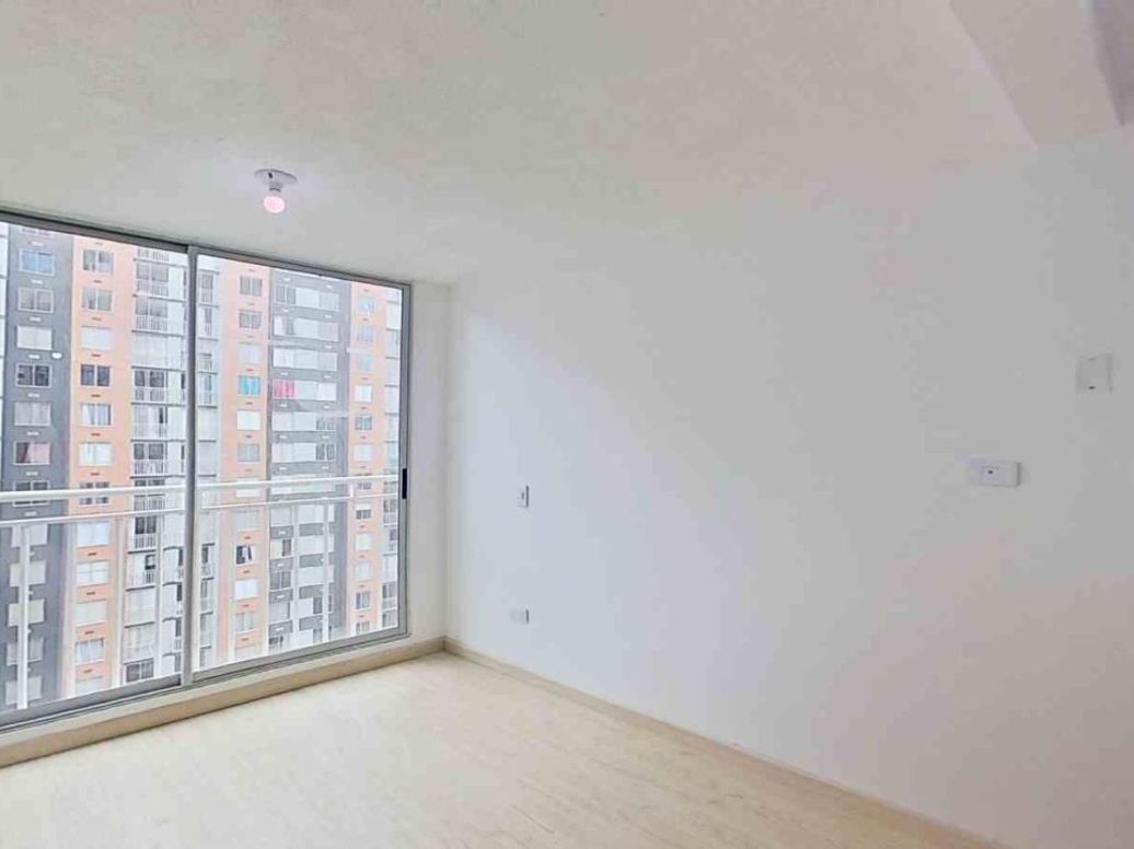 Apartamento de 1 alcoba en venta en Tibana, Bogotá, 37 m² · foto 2 de 17