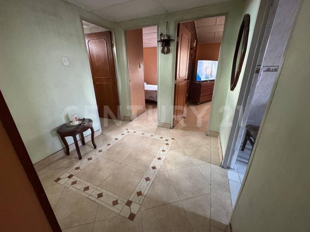 Apartamento de 3 alcobas en venta en Lago Timiza Etapa 1, Bogotá, 89 m² · foto 6 de 15