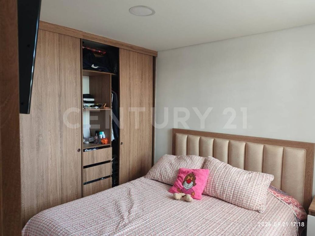 Apartamento de 2 alcobas en venta en El Vergel, Bogotá, 38 m² · foto 5 de 13