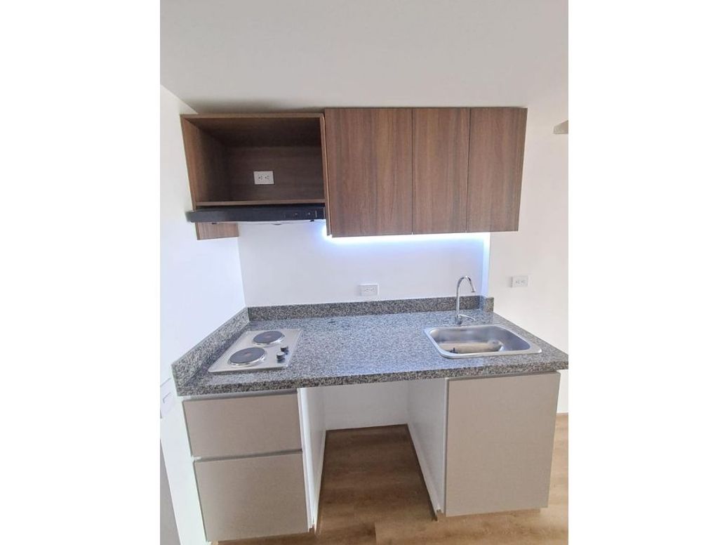 Apartaestudio en arriendo en Chapinero, Bogotá, 28 m² · foto 6 de 10