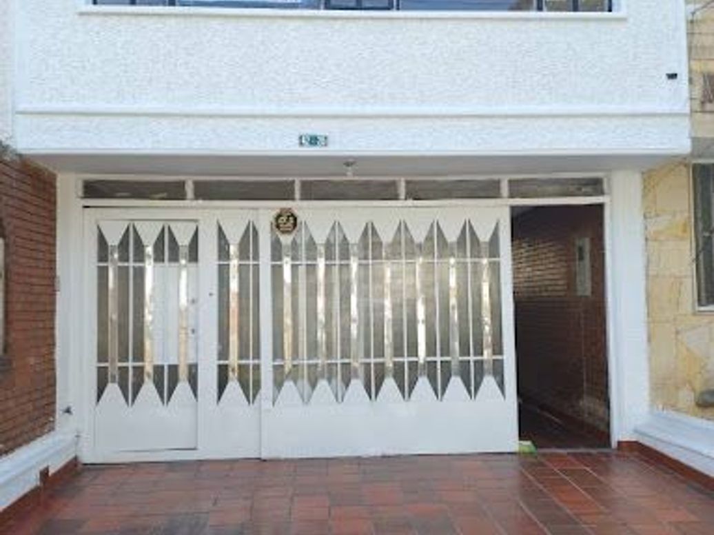 Casa de 3 alcobas en venta en El Salitre, Bogotá, 164 m² · foto 12 de 15