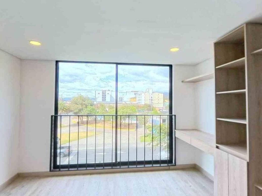 Apartamento de 1 alcoba en venta en Alcázares Norte, Bogotá, 24 m² · foto 3 de 20