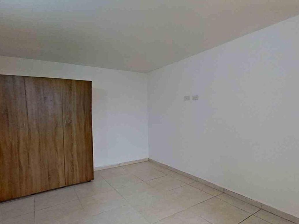 Apartamento de 2 alcobas en venta en Tintala, Bogotá, 45 m² · foto 5 de 15
