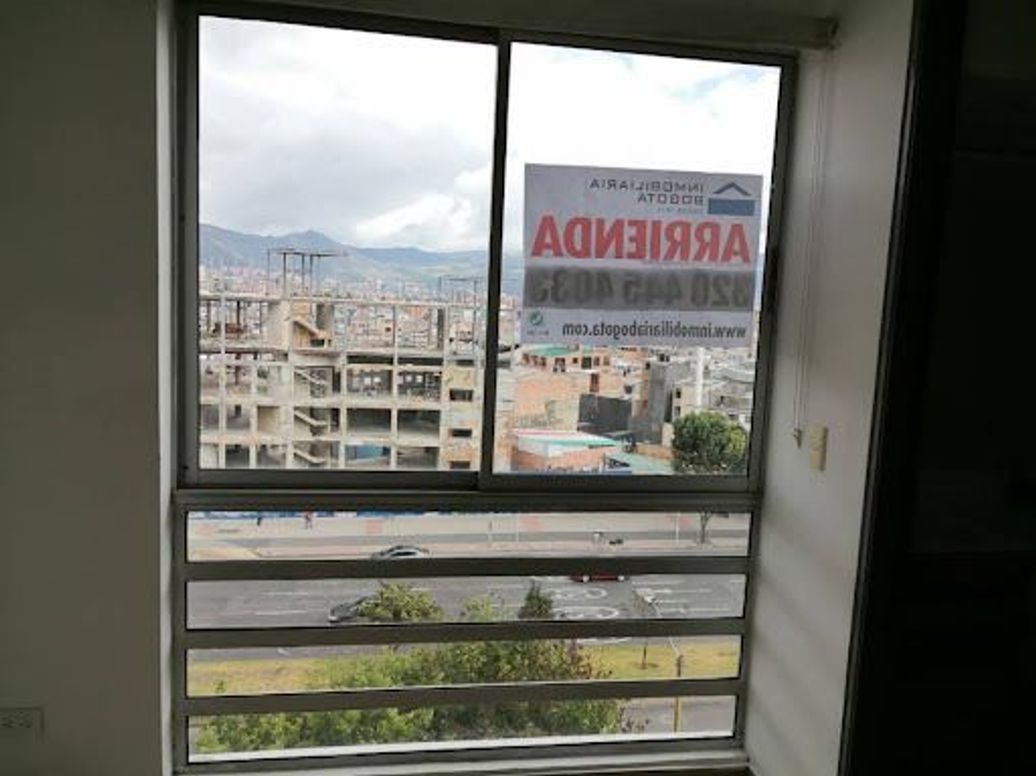Apartaestudio en arriendo en Ciudad Jardín Norte, Bogotá, 17 m² · foto 10 de 20