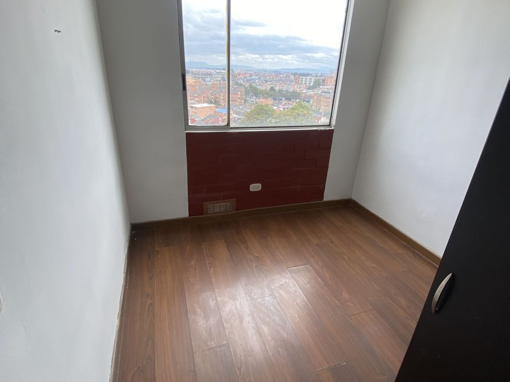 Apartamento de 3 alcobas en arriendo en Timiza A, Bogotá, 55 m² · foto 3 de 16